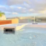 Unique Seafront Triplex Penthouse With Panoramic Bedroom & Rooftop Jacuzzi Overlooking Valletta 슬리에마