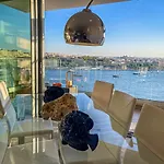 Unique Seafront Triplex Penthouse With Panoramic Bedroom & Rooftop Jacuzzi Overlooking Valletta *