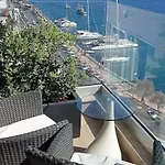 Unique Seafront Triplex Penthouse With Panoramic Bedroom & Rooftop Jacuzzi Overlooking Valletta