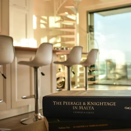 Unique Seafront Triplex Penthouse With Panoramic Bedroom & Rooftop Jacuzzi Overlooking Valletta *