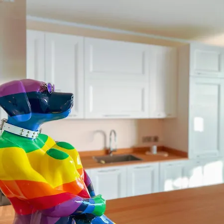 Unique Seafront Triplex Penthouse With Panoramic Bedroom & Rooftop Jacuzzi Overlooking Valletta Lejlighed Sliema