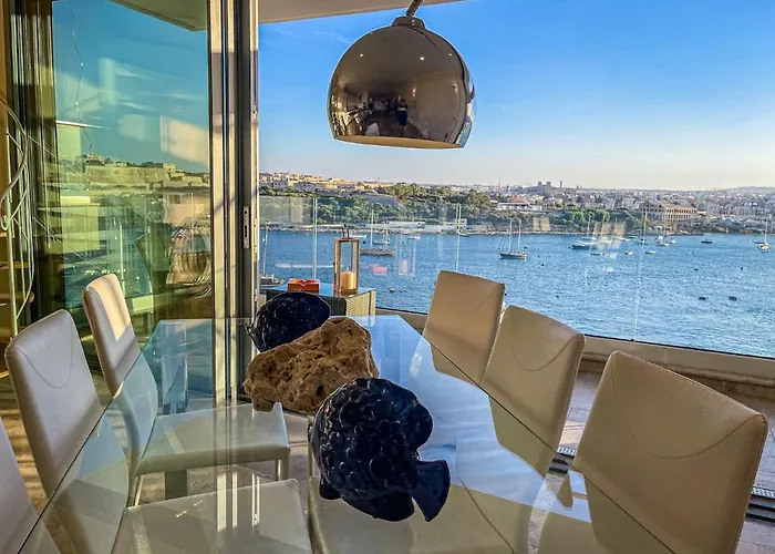 Unique Seafront Triplex Penthouse With Panoramic Bedroom & Rooftop Jacuzzi Overlooking Valletta *