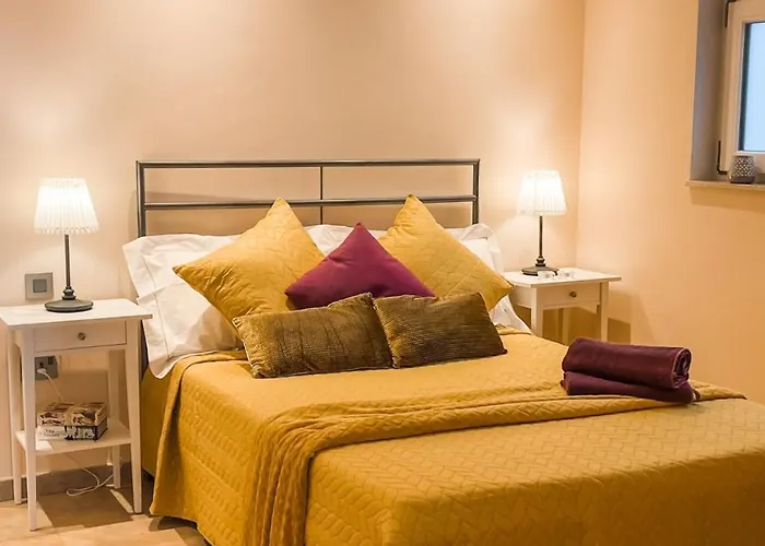 Unique Seafront Triplex Penthouse With Panoramic Bedroom & Rooftop Jacuzzi Overlooking Valletta Sliema